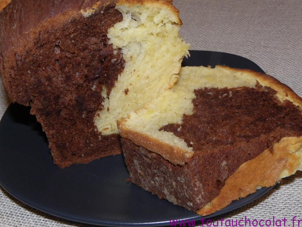 Brioche tressée au chocolat